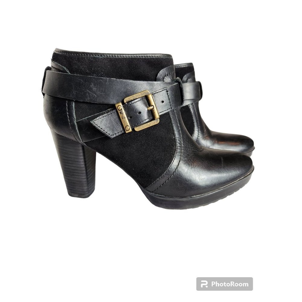 Clarks Lida Dallas Black Leather Ankle Booties size 9